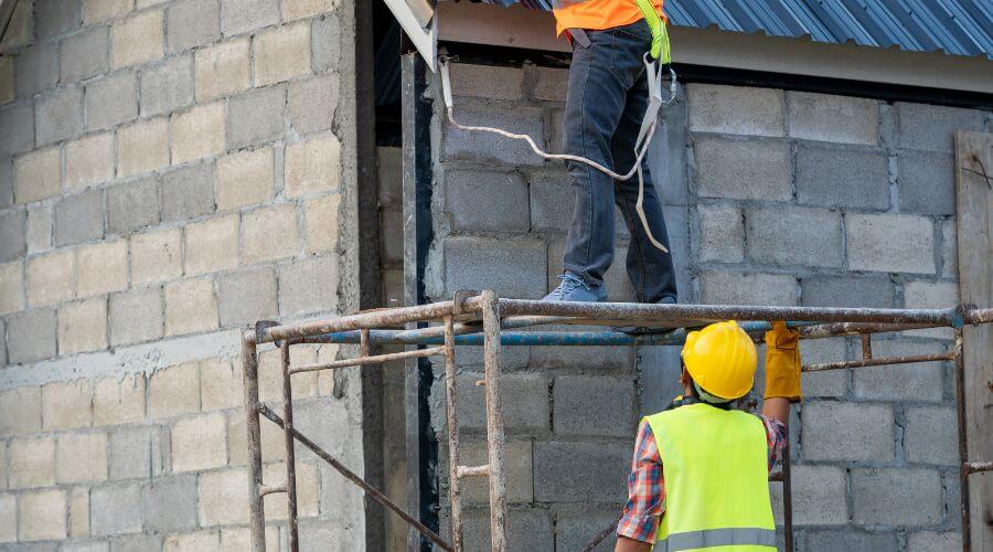 Professional residential roofers in Kinsman, OH